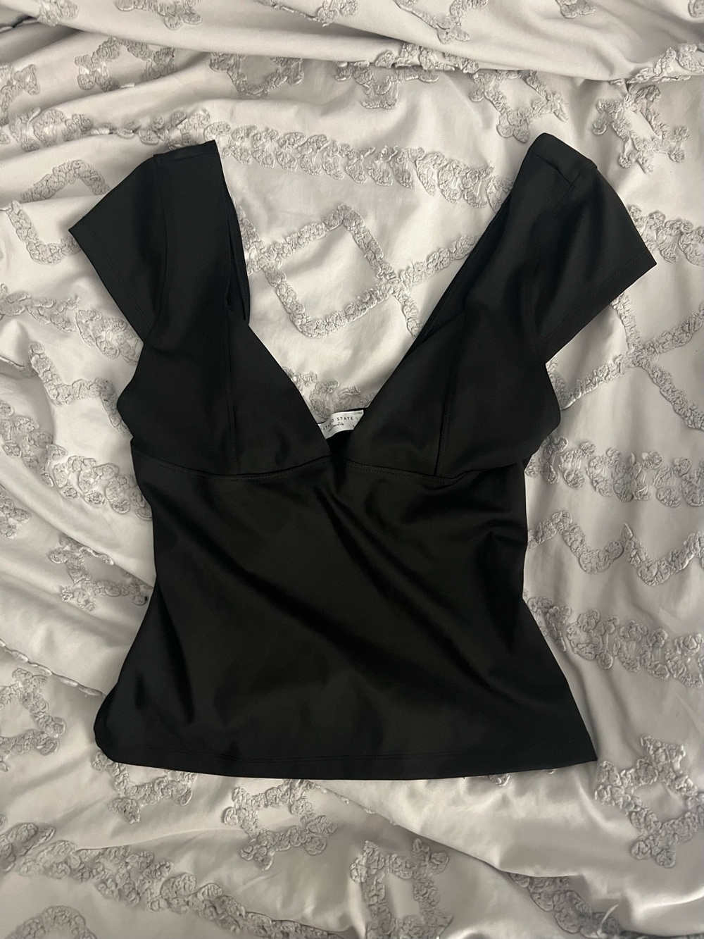 Altar'd State Black V-Neck Crop Top with Structured Sleeves